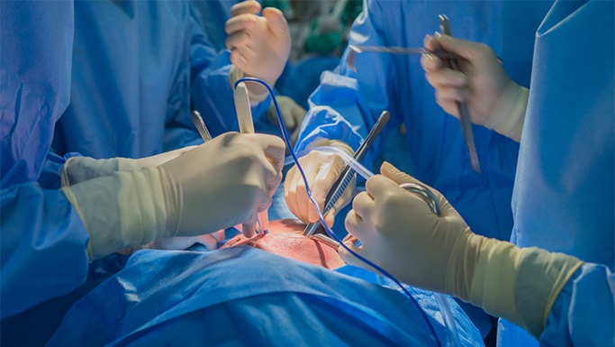 芝大医学中心移植团队实施医疗体系历史性首例DCD心脏移植