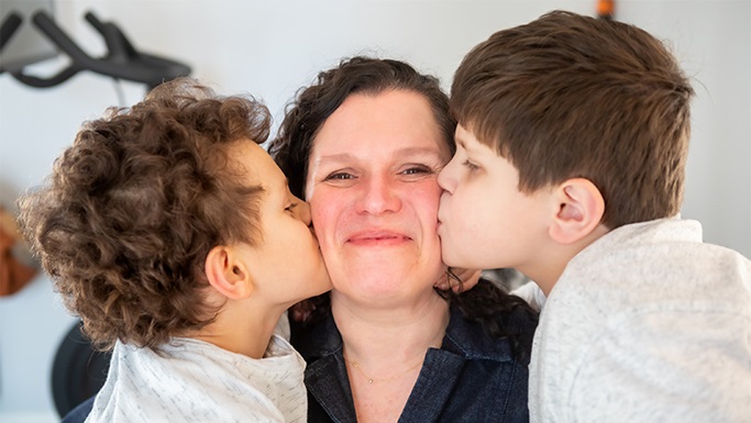 两名孩子的母亲遭遇微症状严重心脏病发作