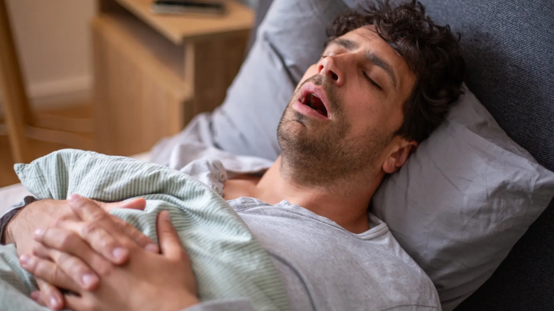 舌下神经刺激疗法治疗阻塞性睡眠呼吸暂停，可带来远期健康获益